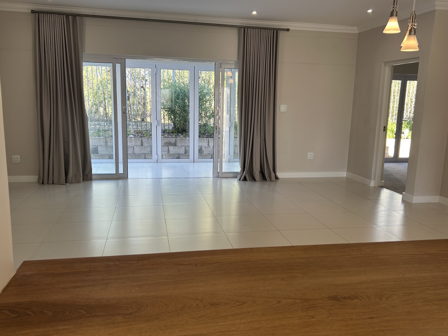 3 Bedroom Property for Sale in Val De Vie Estate Western Cape